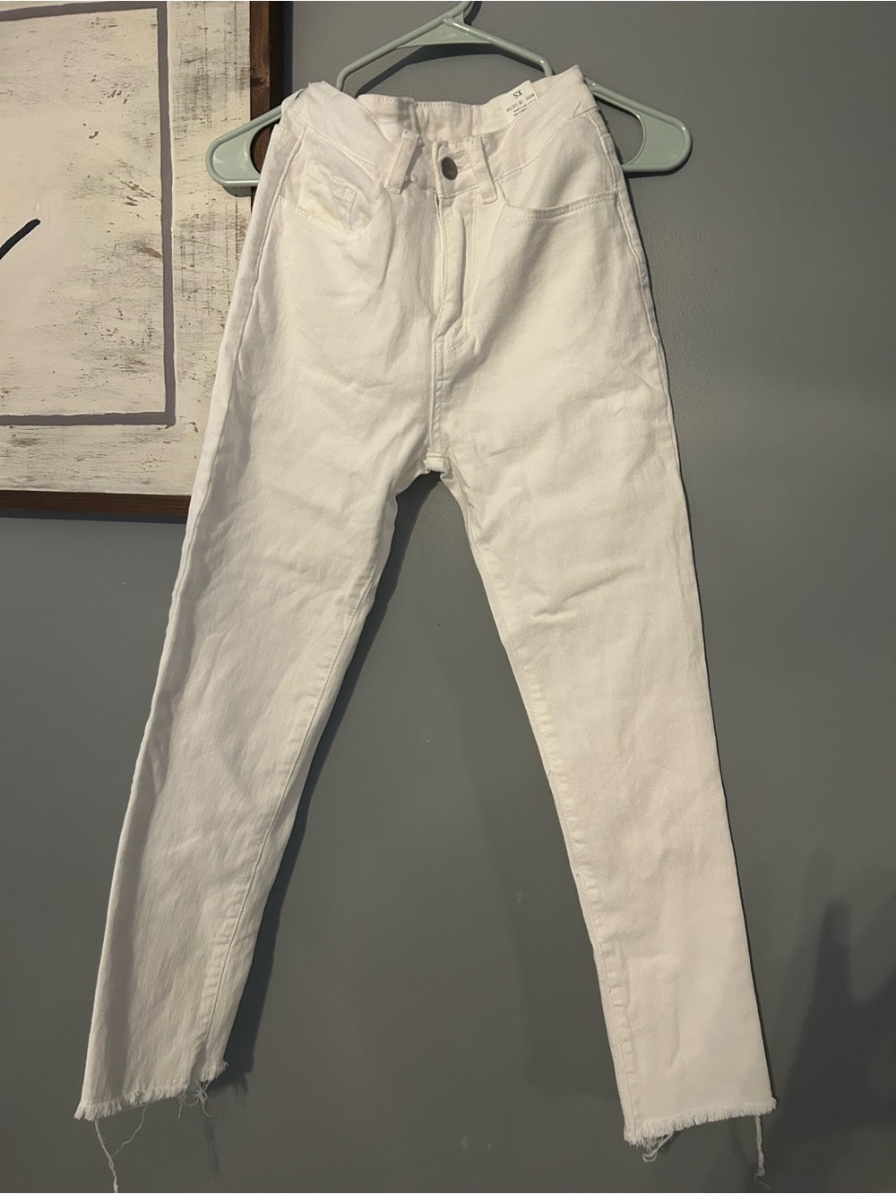 Juniors Xs raw hem  Slim Fit Jeans